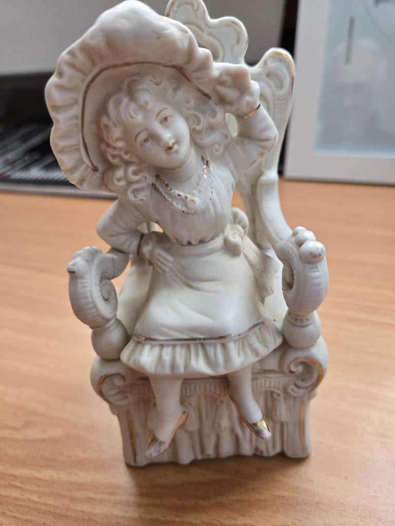 Bisquit beeldjes (2 stuks), Antiek en Kunst, Ophalen, Beeld