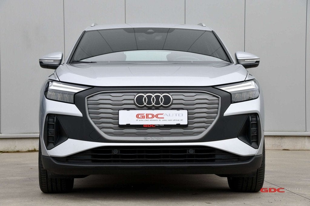 Audi Q4 e-tron Q4 e-Tron 45 I Adaptive cruise I Leder, Auto's, Automaat, Achterwielaandrijving, Gebruikt, https://public.car-pass.be/vhr/1edb6d2c-7ffd-47fd-8cdf-5c3f2e7c6e1f
