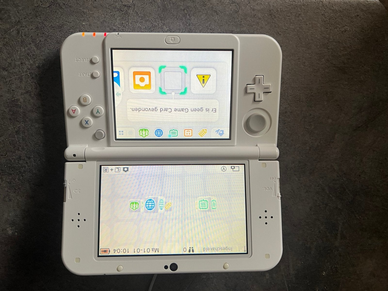 N3dsxl +oplader en originele stylus, Games en Spelcomputers, Ophalen, Gebruikt, Wit, 3DS
