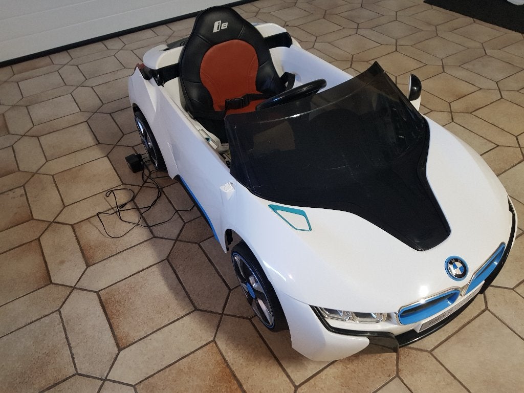 Accuvoertuig BMW 18 coupé vanaf 3 jaar