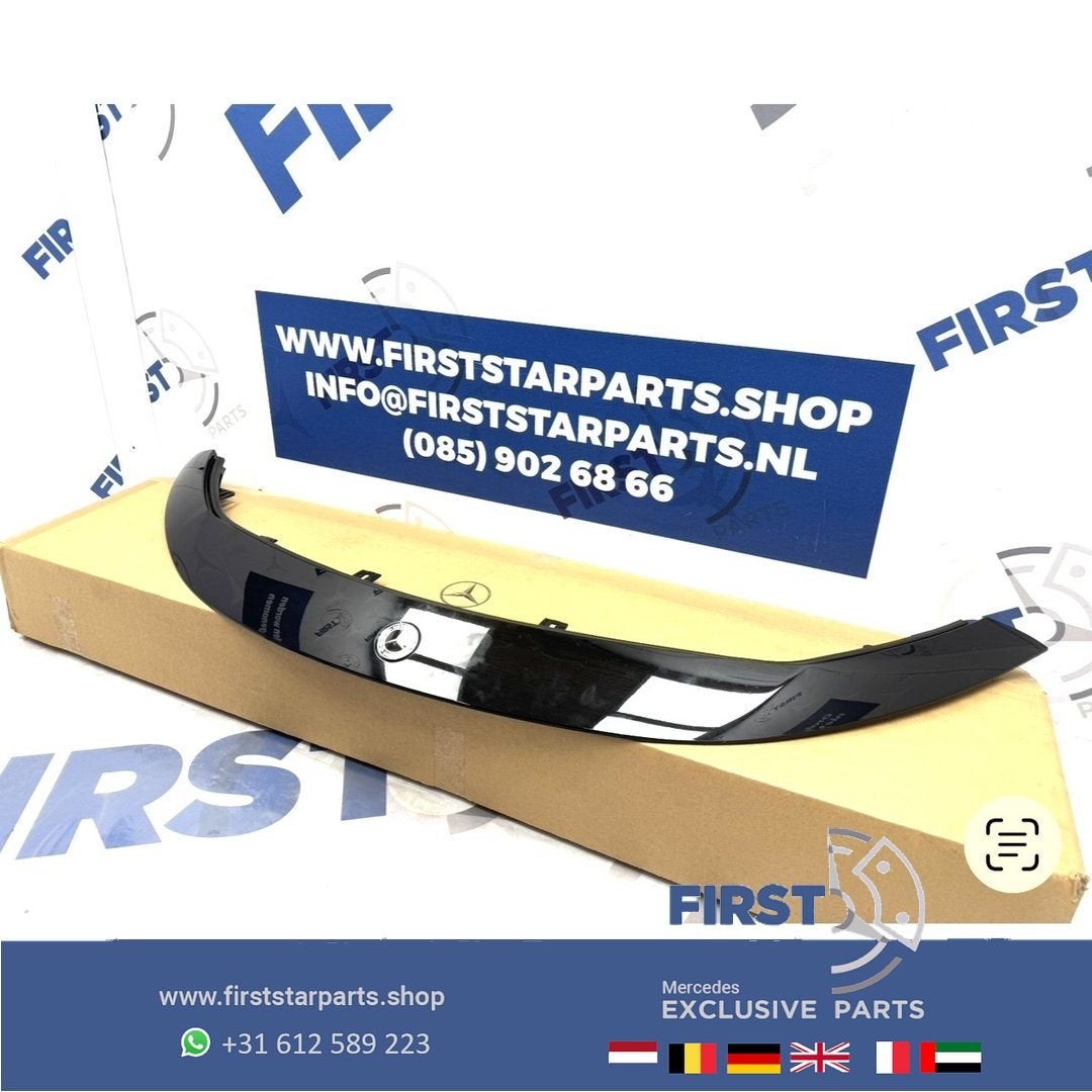 W174 AMG BUMPER BOVEN PANEEL CLA Klasse C174 FRONT UPPER BUM, Utilisé, -, -, Enlèvement ou Envoi