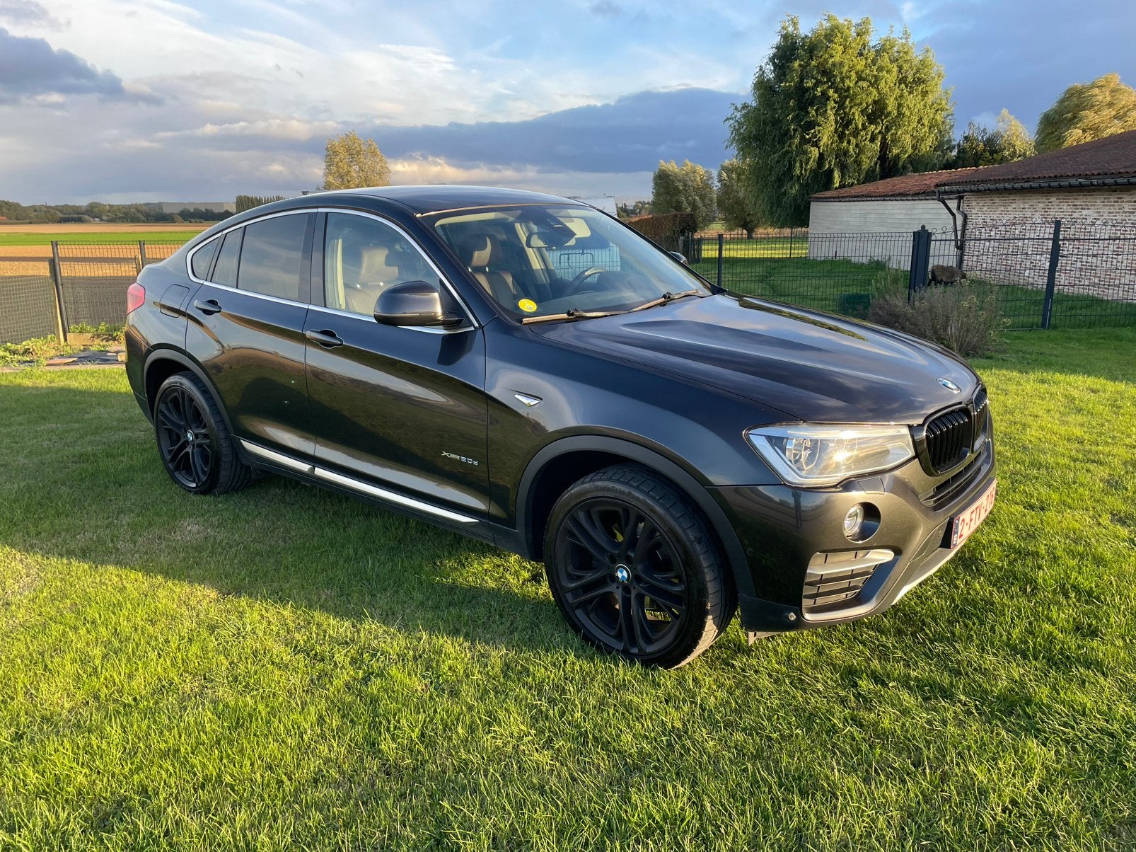 Bmw x4 2.0 xdrive gekeurd voor verkoop., Auto's, Automaat, Verwarmde buitenspiegels, Euro 6, Zwart