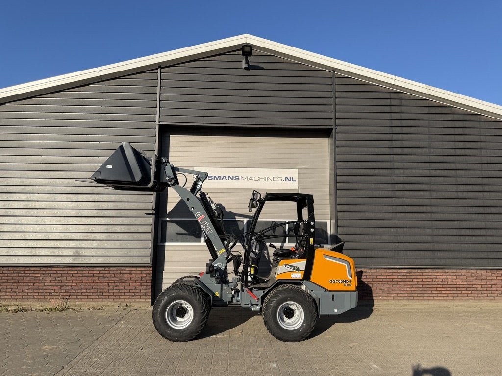 Giant G2700 X-TRA HD+ minishovel / kniklader NIEUW €690 LE, Zakelijke goederen, Tobroco, Info@tobroco.nl, Sprendlingenstraat 57
5061 KM  Oisterwijk, NL