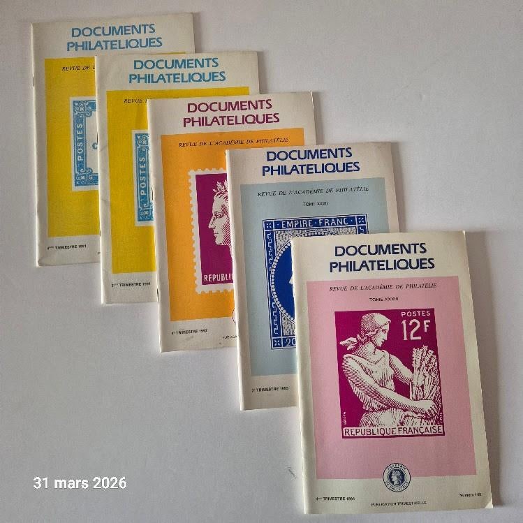 tijdschriften en documenten van de Filatelistische Academie, Huis en Inrichting, Woonaccessoires | Krantenbakken en Lectuurbakken