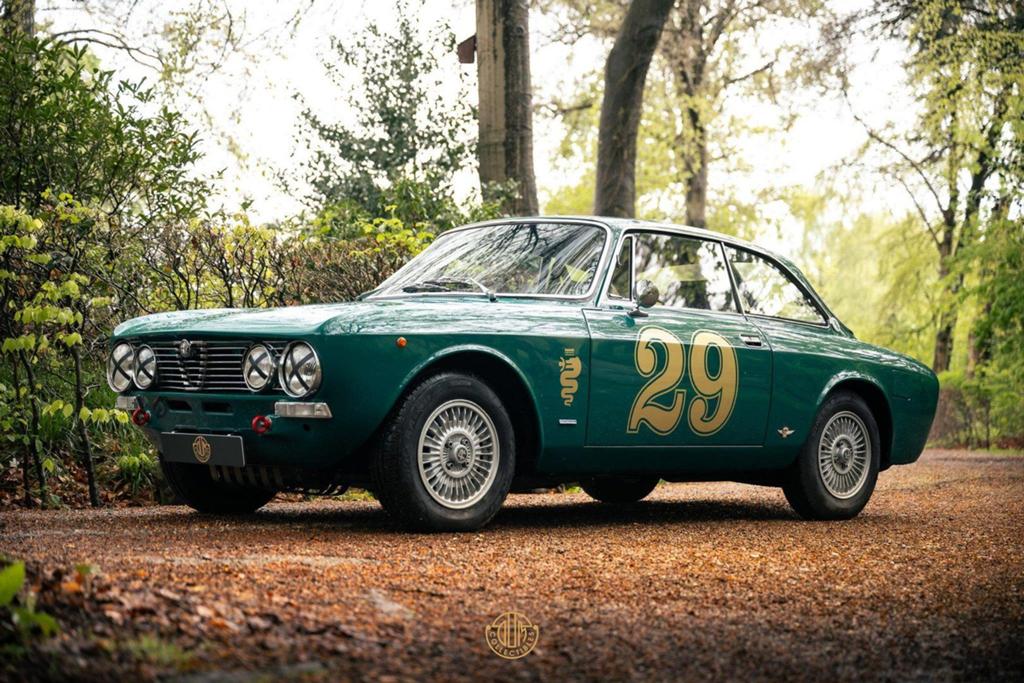 Alfa Romeo GTV 2000 Rally, Autos, Achat, Boîte manuelle, Noir, GTV