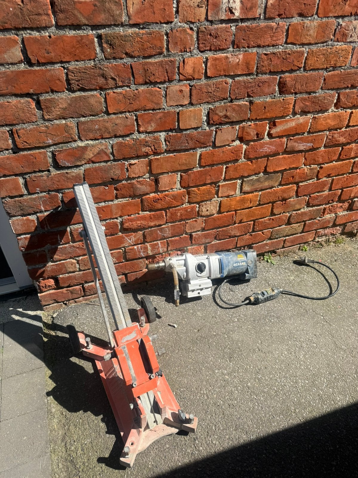 Carat A2510 boorsysteem, Doe-het-zelf en Bouw, Betonmolens, Ophalen, Gebruikt