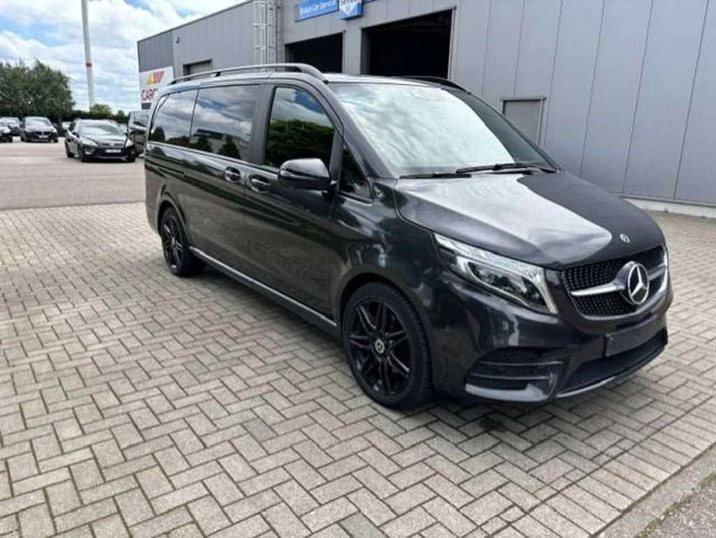 Mercedes-Benz V-Class 300 V 300 d 4-Matic LWB Avantgarde dub, Auto's, Mercedes-Benz, Automaat, 239 pk, 4 cilinders, Zwart