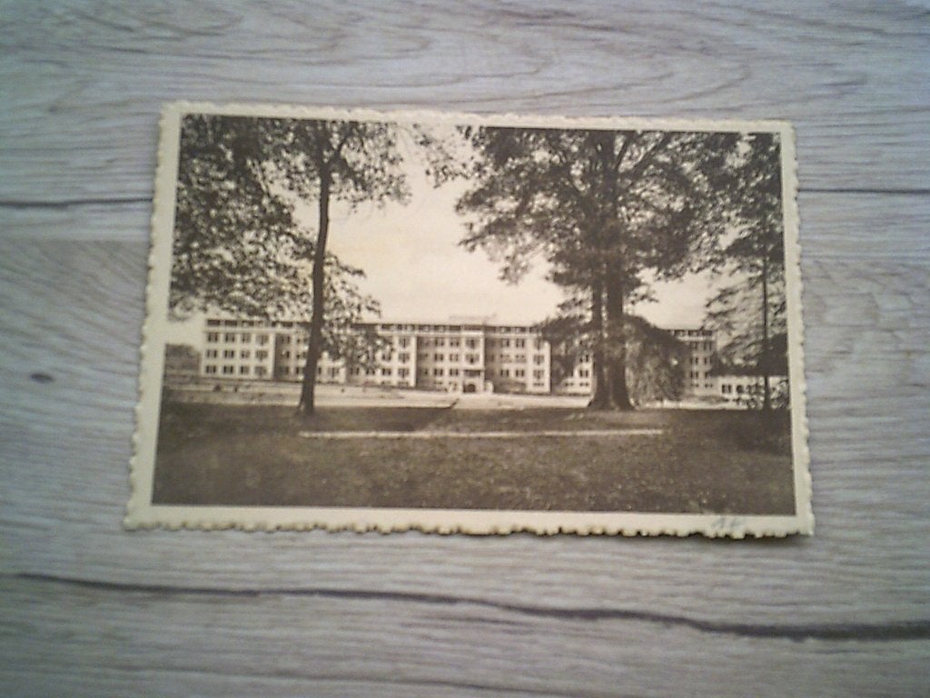 OBOURG: Sanatorium "Edith Cavell" Vue prise de la charmille, Enlèvement ou Envoi, Avant 1920, Non affranchie, Hainaut