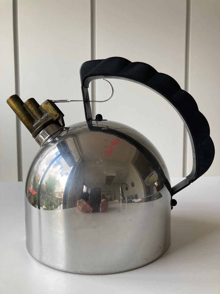 Bouilloire Alessi, Enlèvement, Utilisé, Alessi