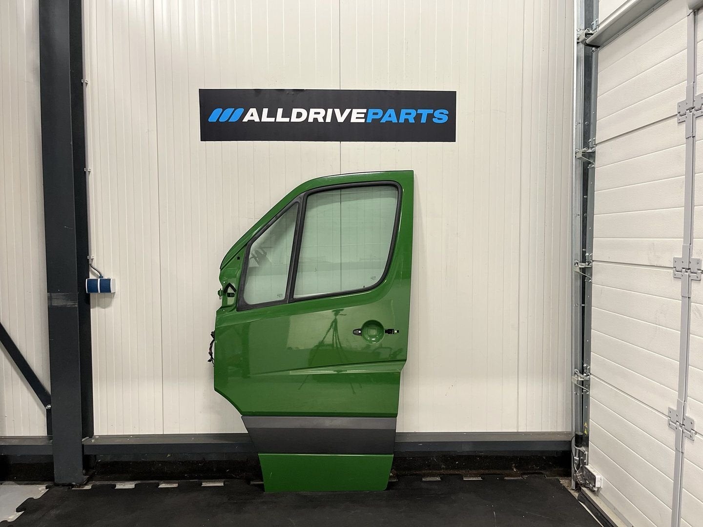 Mercedes Sprinter W906 Voorportier links groen A9067200005, Auto-onderdelen, Gebruikt, -, Deur, -