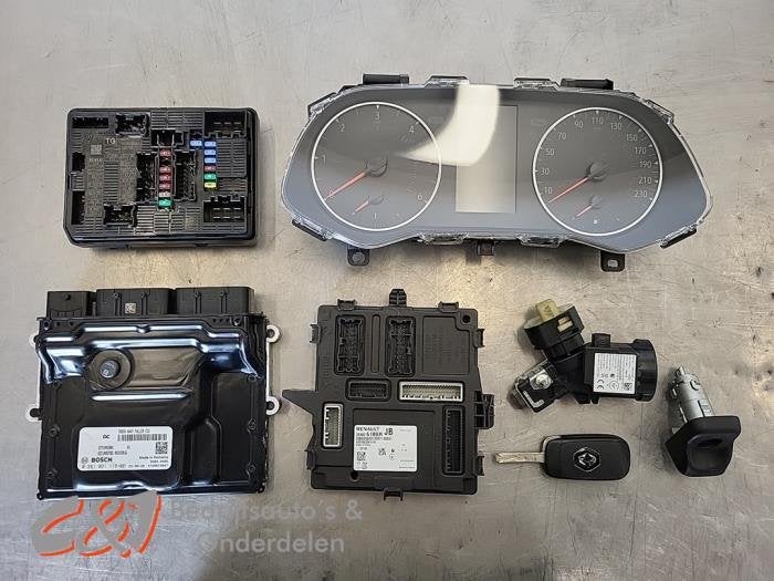 Serrure de contact + ordinateur d'un Renault Trafic, Renault, -, 3 mois de garantie, Utilisé
