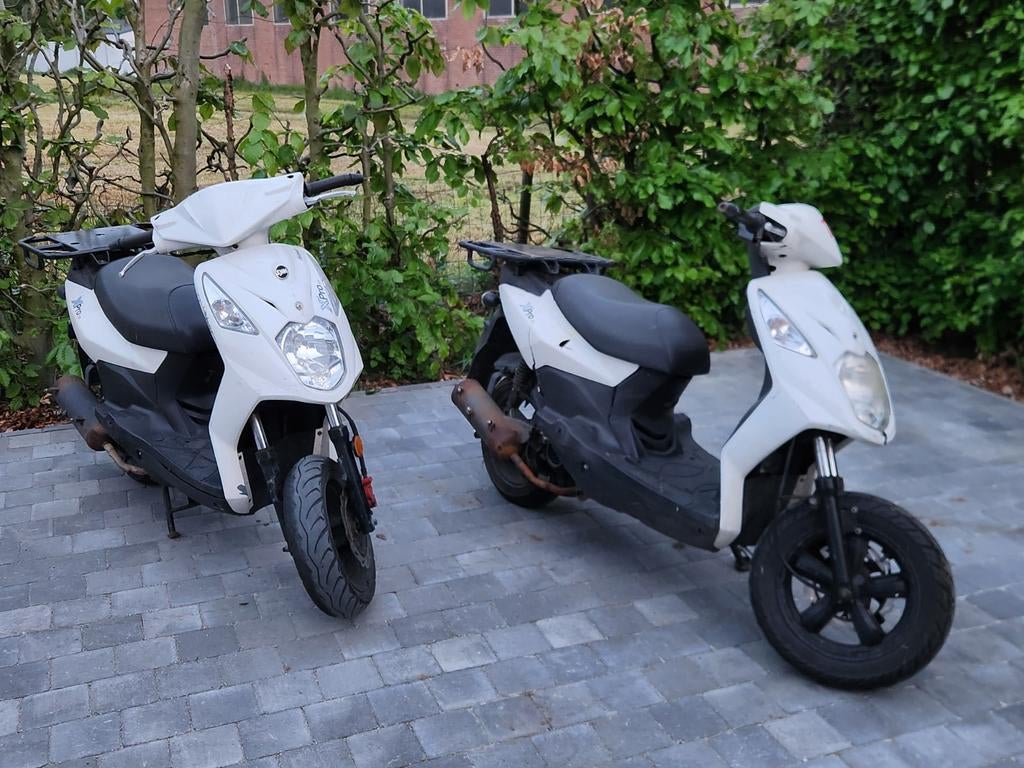 Scooter SYM B-klasse 45km/u., Fietsen en Brommers, Ophalen