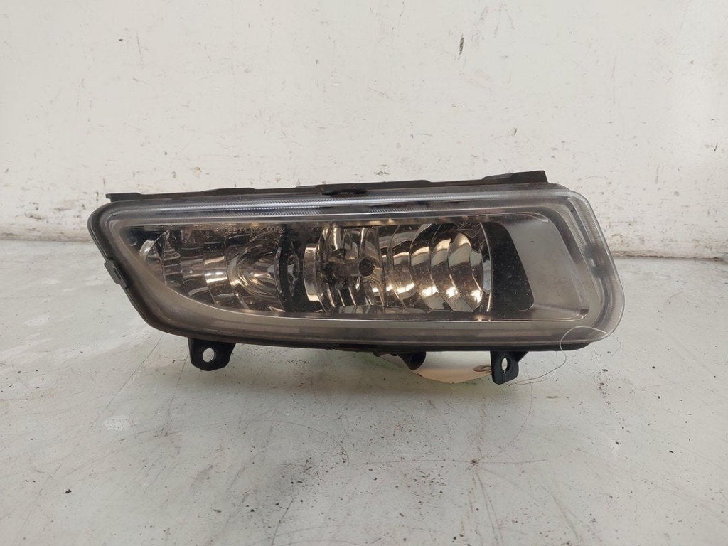MISTLAMP RECHTS VOOR Polo V (6R) (|17415902|6R0941062C|), Auto-onderdelen, Verlichting, Gebruikt, Volkswagen, Rixbecker Straße 75
59552  Lippstadt, DE