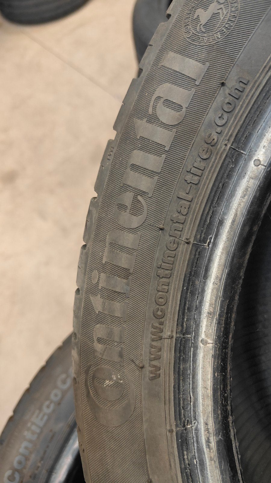 205/45r16 continental 40€ per stuk met montage, Ophalen