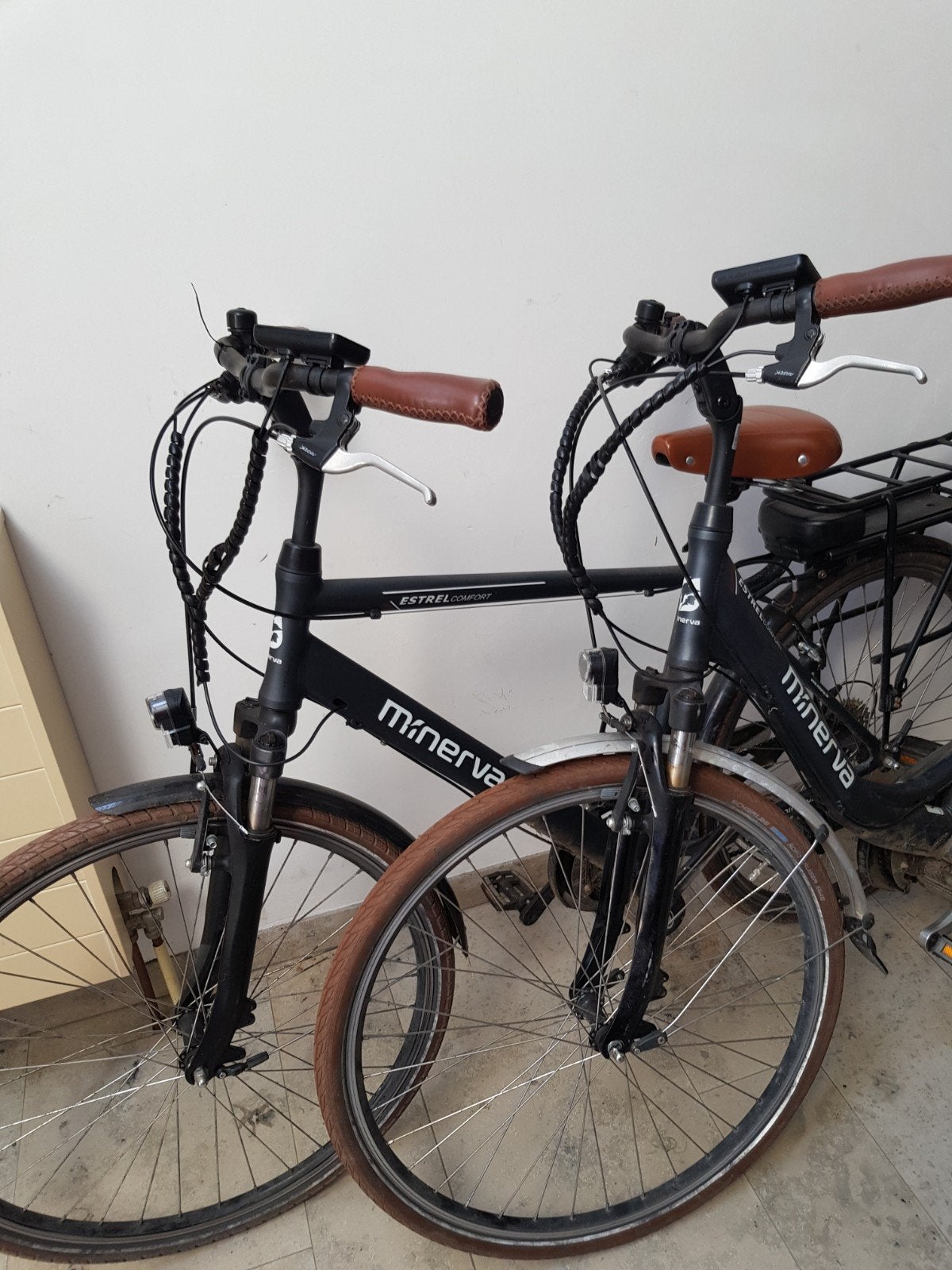 2 electrische fietsen minerva, Ophalen
