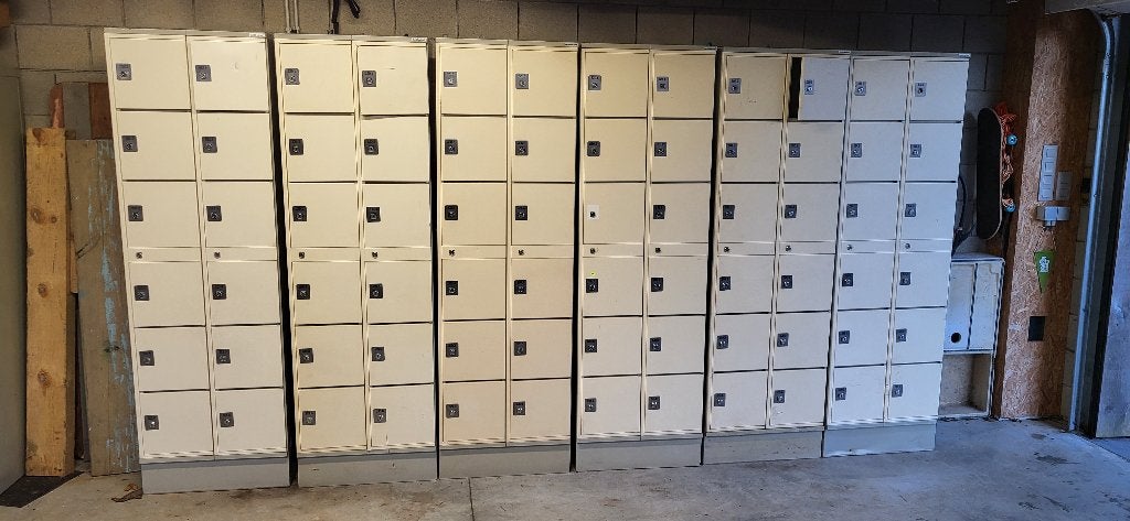 lockerkasten met 12 deurtjes, Enlèvement, Utilisé, Retro