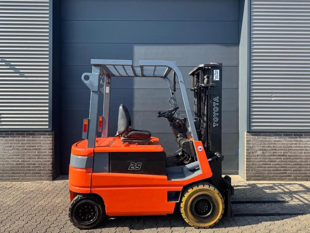 Toyota FBM25 2,5 ton elektrische heftruck, 2000 tot 3000 kg, Elektrisch, Heftruck, Toyota