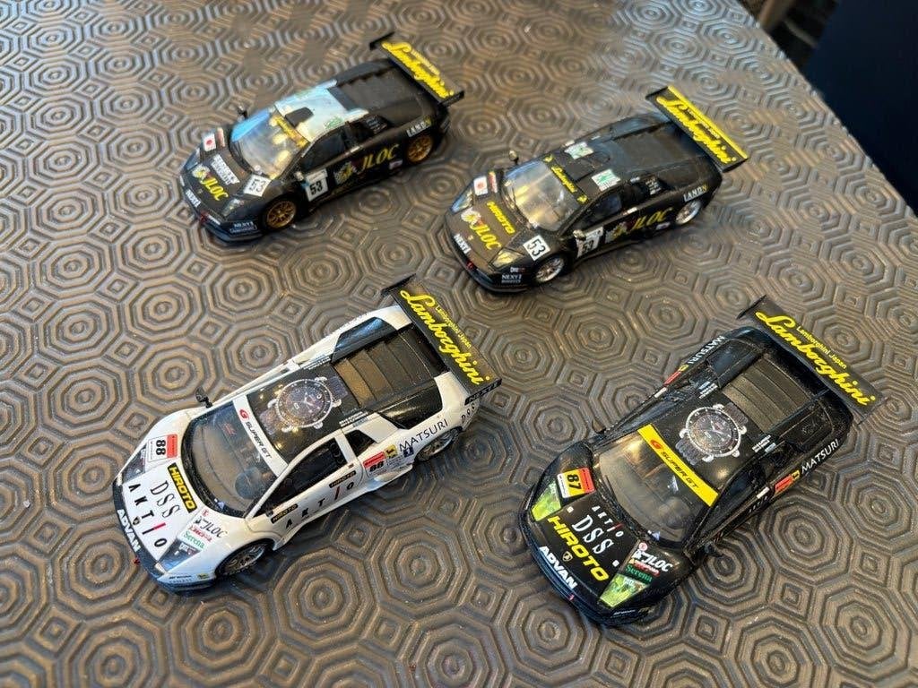 Moteur Lamborghini Murcielago 1/43 /photo, Hobby & Loisirs créatifs, Voitures miniatures | 1:43, Enlèvement ou Envoi, Utilisé