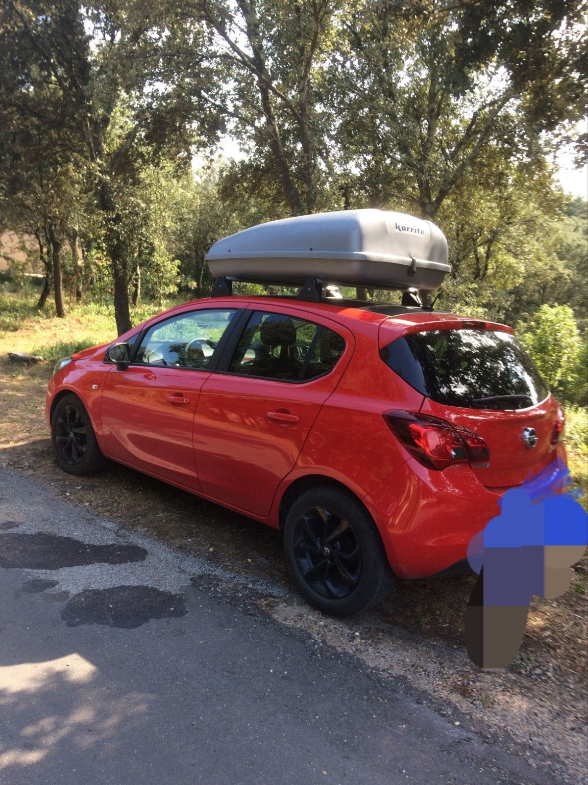 Barre de toit opel corsa E avec coffre de toit, Utilisé