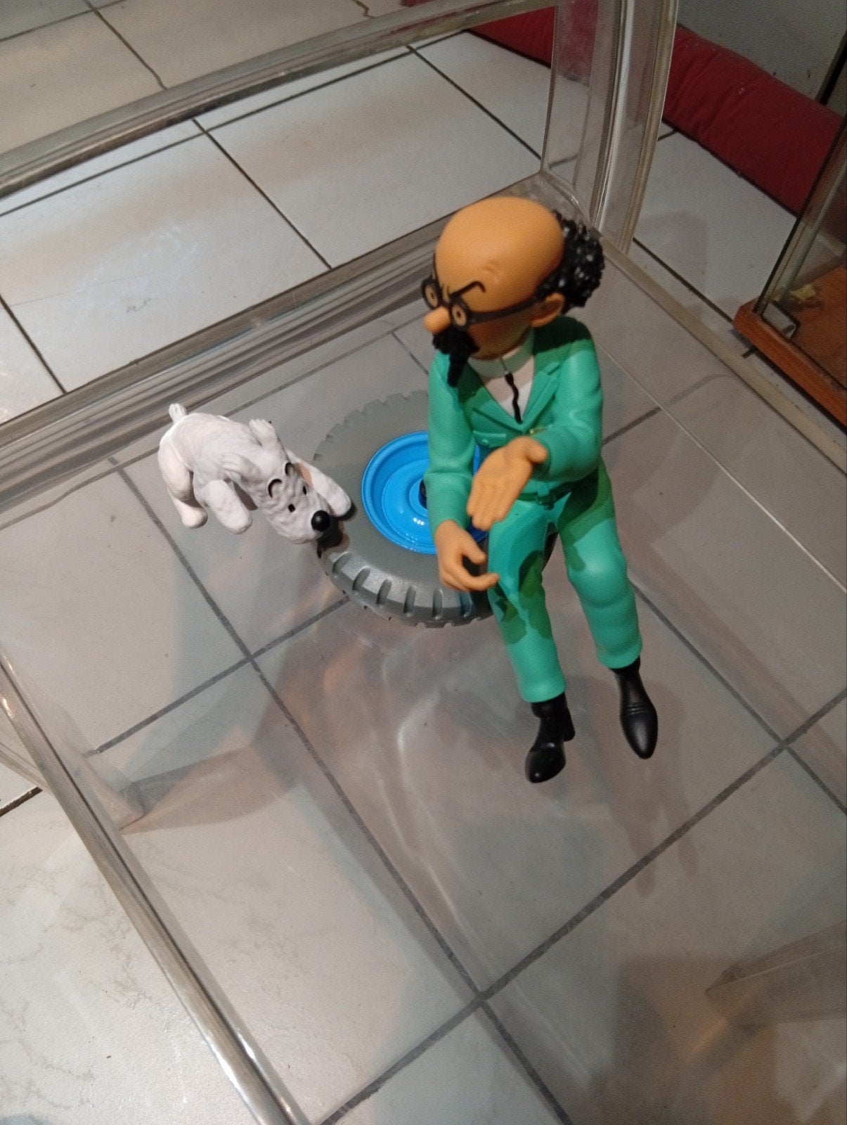 figurines de la jeep bleu 1/8... objectif lune..parfat, Collections, Enlèvement ou Envoi, Tintin, Comme neuf, Statue ou Figurine