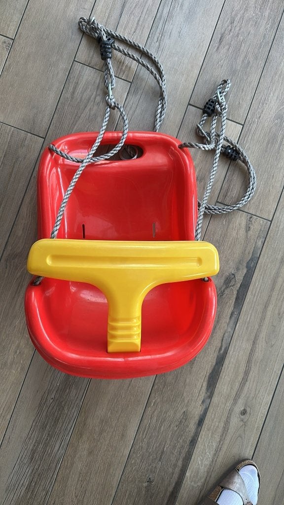 Siège bébé pour balançoire, Enfants & Bébés, Jouets | Extérieur | Aires de jeux, Enlèvement, Comme neuf, Balançoire