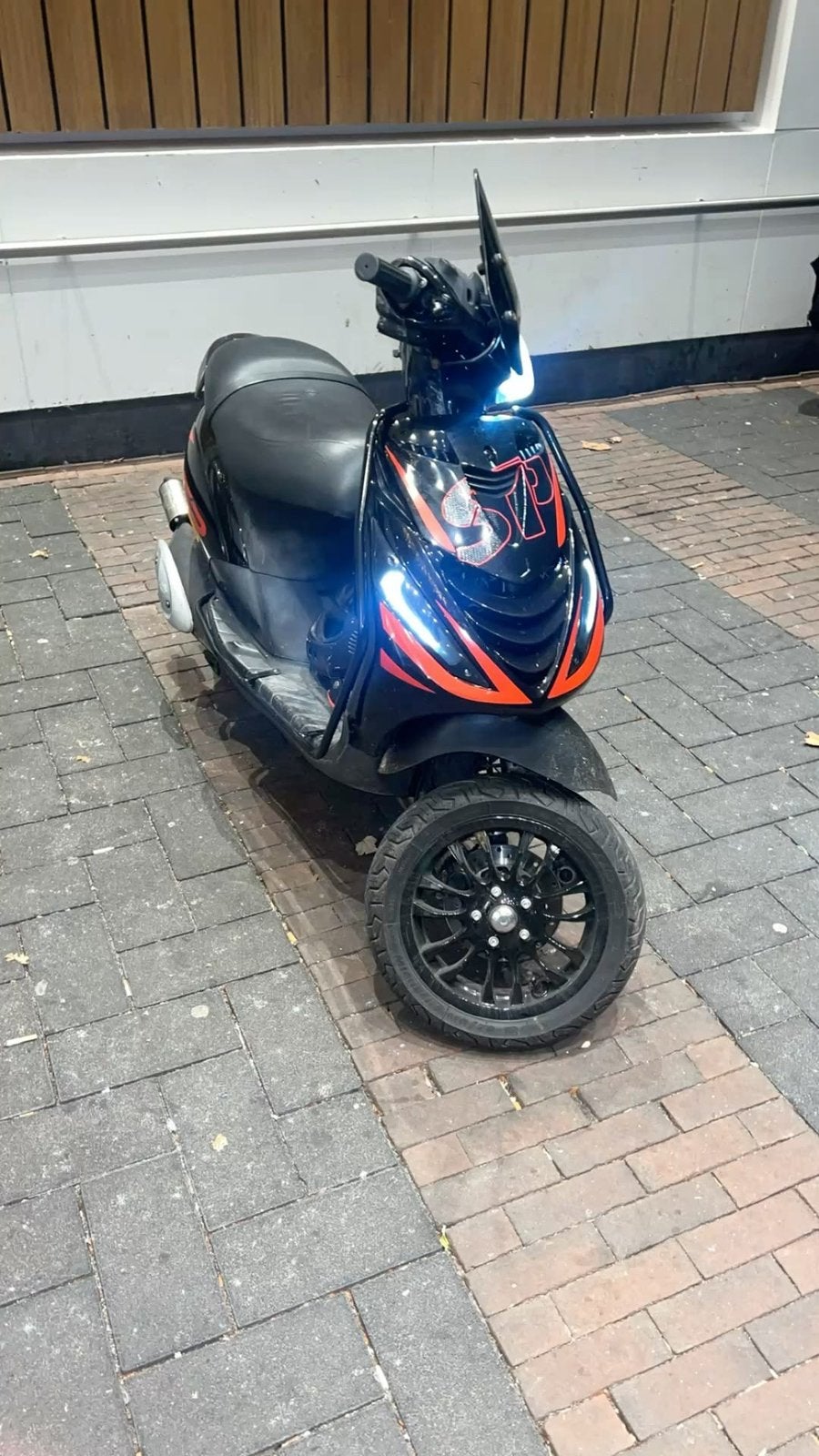 (Gezocht) zip 70cc b klasse 2t, Fietsen en Brommers, Ophalen, 70 cc, Zip, Klasse B (45 km/u)