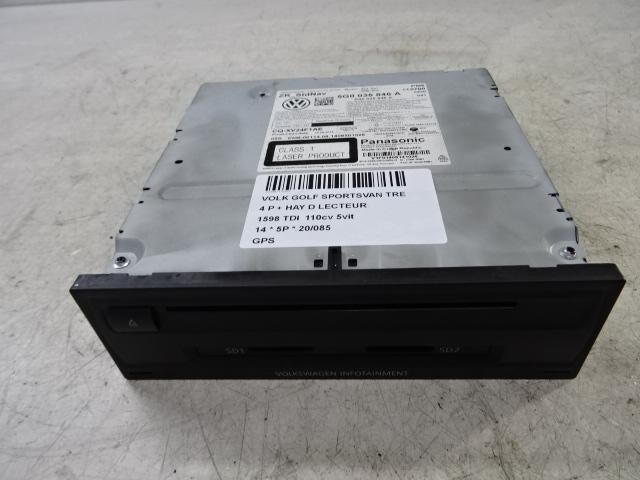 SYSTEME NAVIGATION GPS Golf Sportsvan (AUVS) (5G0035846A), Volkswagen, Mevr. I. Hauben, Utilisé, Rue de l'Espoir 34 34
4030  GRIVEGNÉE, BE