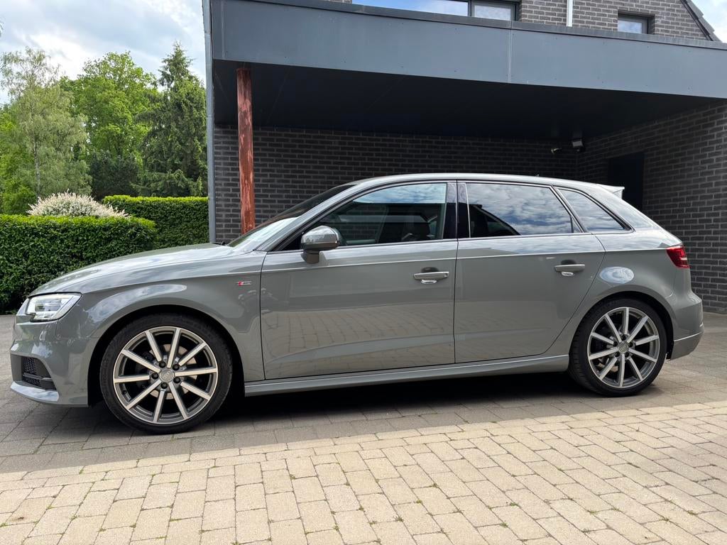 Audi A3 1.5 TFSI, 85 000 km, automatique, Achat, Entretenue par le concessionnaire, 5 places, Automatique