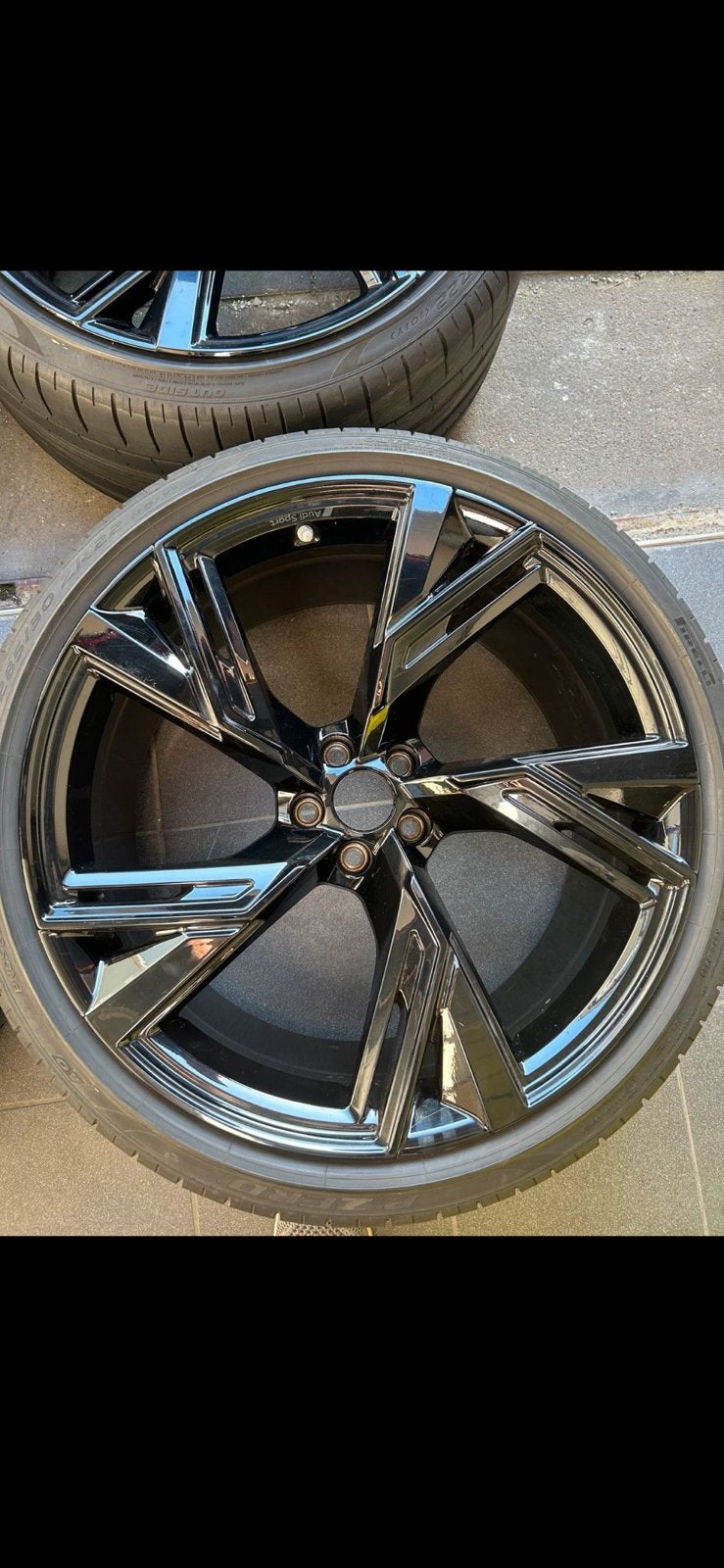 Jantes Audi RS 285/30/22 avec Pirelli 6mm, Autos : Pièces & Accessoires, Enlèvement ou Envoi, Autres dimensions, Utilisé, Jante(s)
