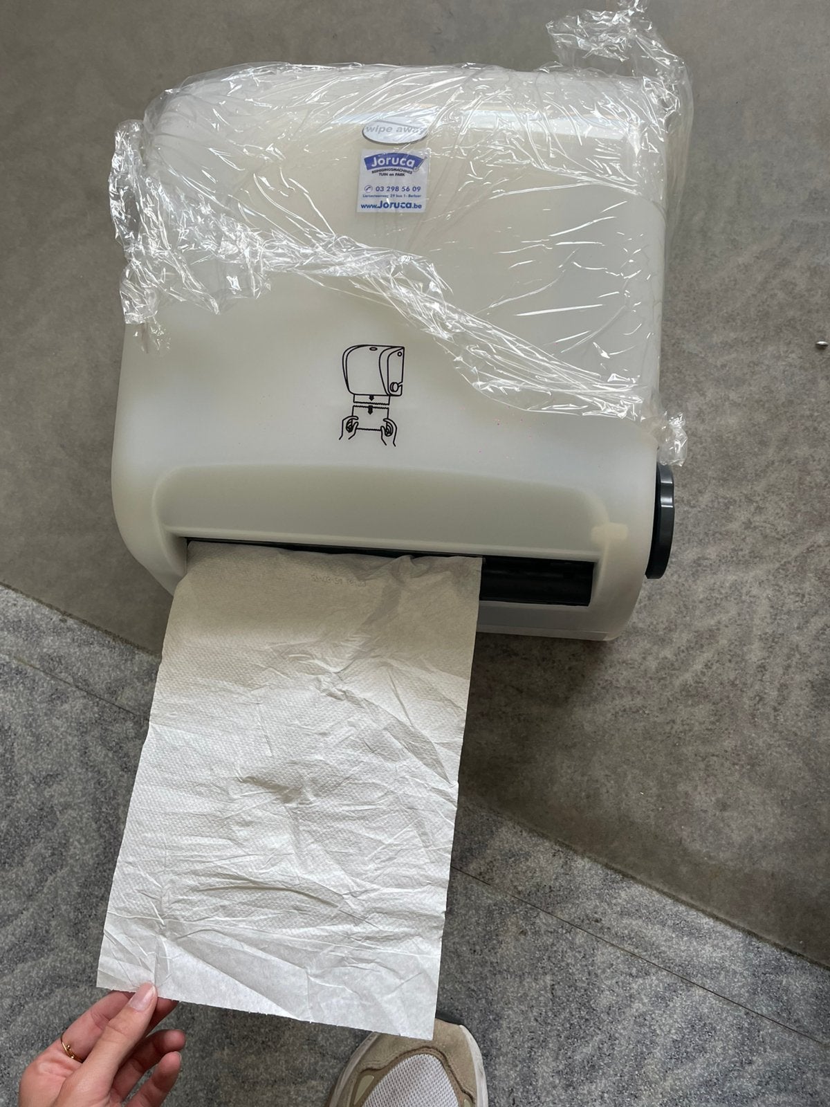 Handdoekroldispenser, Ophalen, Nieuw