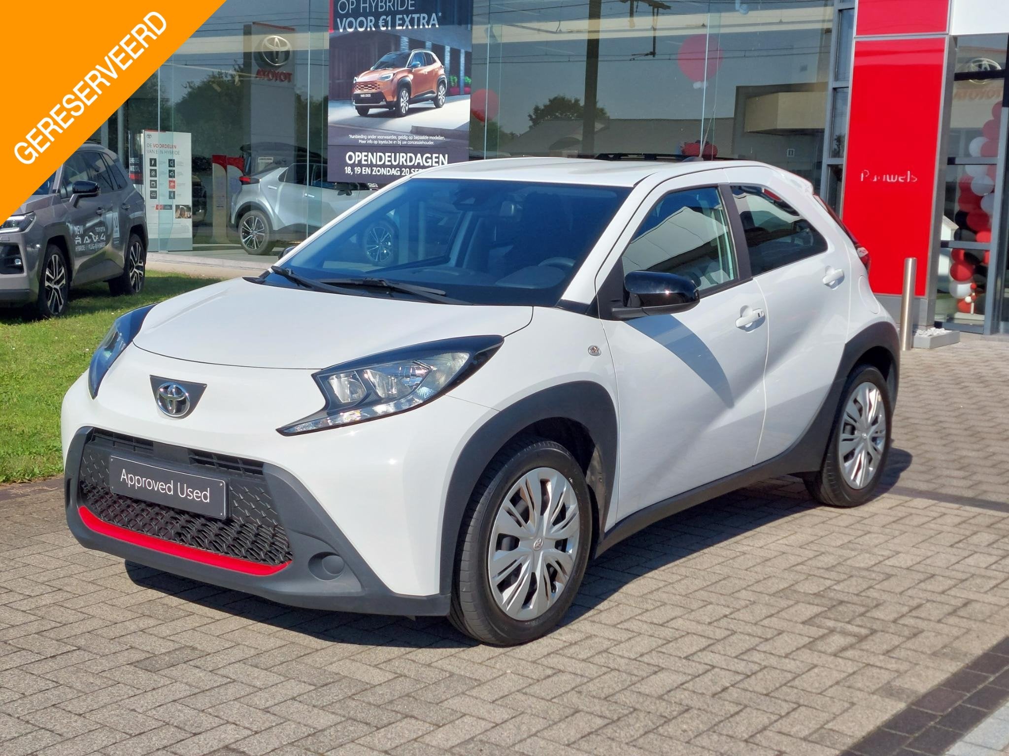 Toyota Aygo X 1.0 VVT-i Play CVT, Auto's, 4 zetels, Stof, Gebruikt, 965 kg