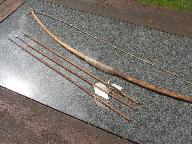 Afrikaanse kunst , hand arbeid , 4 stuks voor 10 €, Antiek en Kunst, Ophalen of Verzenden