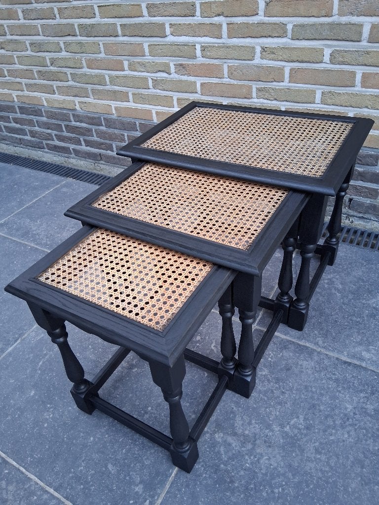 Bijzettafeltje - Rotan - 3 stuks, 55 tot 75 cm, Zo goed als nieuw, Rechthoekig, Landelijk, Vintage