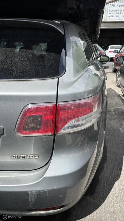 Achterlicht rechts Toyota Avensis Wagon III ('06-'15), Enlèvement ou Envoi, Toyota, Toyota, Utilisé
