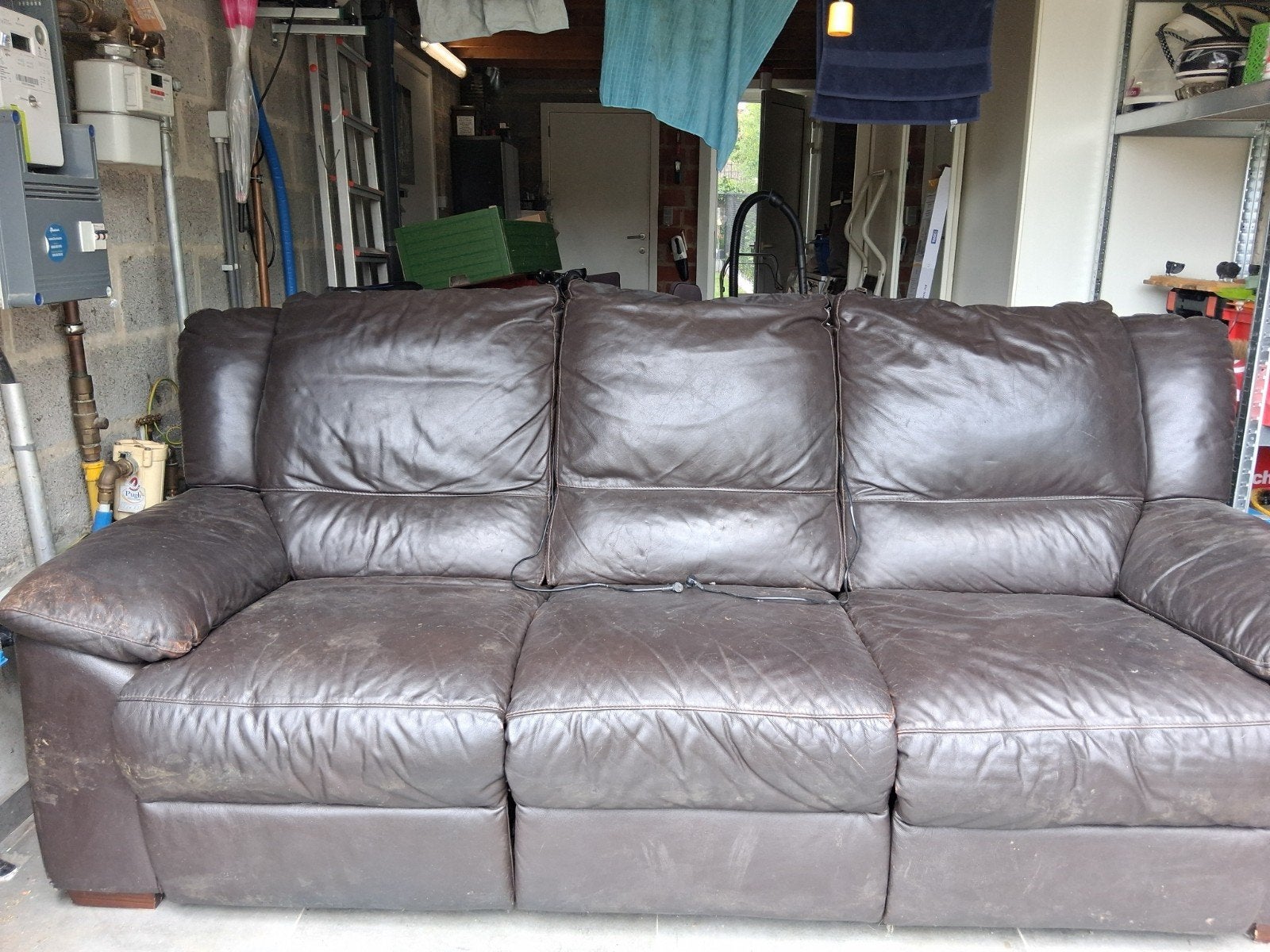 Buffel leer salon  met 2 electronise relax, Ophalen, Leer