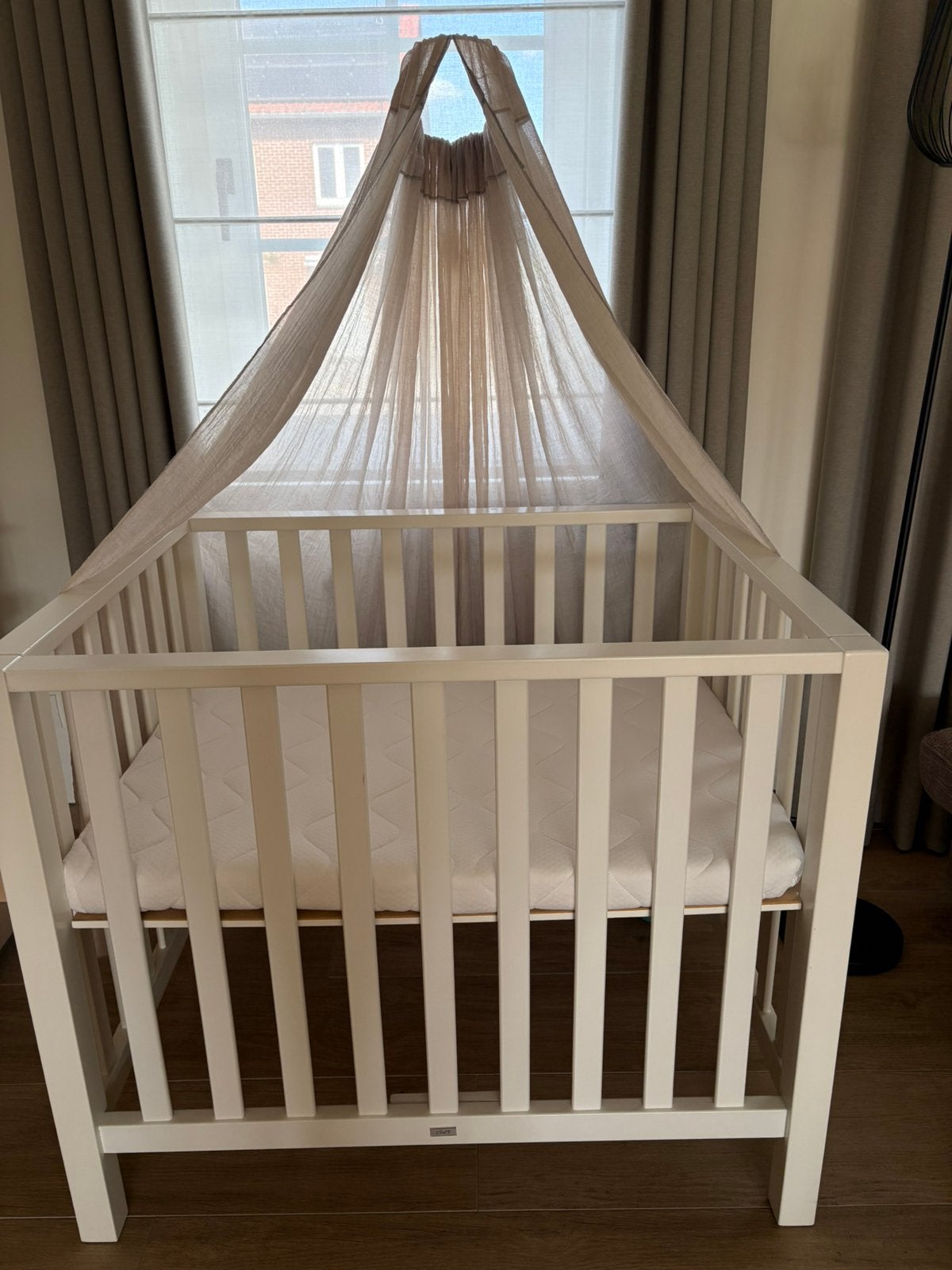 Park met matras en bedhemel, Kinderen en Baby's, Ophalen, Zo goed als nieuw