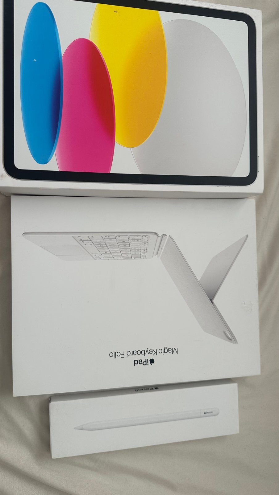 Ipad (10th generation) + keyboard folio+ pencil, Informatique & Logiciels, Neuf, Enlèvement ou Envoi, 11 pouces, GPS