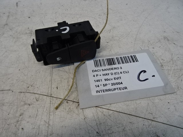 COMMUTATEUR Dacia Sandero II (01-2012/12-2018), Utilisé, Dacia