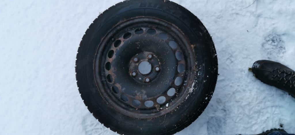 Winterbanden, Auto-onderdelen, Banden en Velgen, Ophalen, Gebruikt, 16 inch, Band(en)