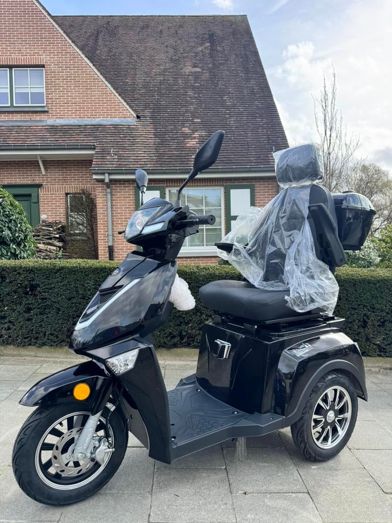 Luxueuze Scootmobiel Mobietech Rollix elektrische scooter, Diversen, Rolstoelen, Nieuw, Elektrische rolstoel, Inklapbaar, Ophalen of Verzenden
