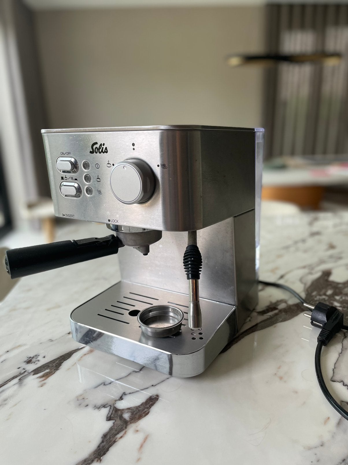 Solis koffiemachine met stomer, Café moulu, Réservoir d'eau amovible, 2 à 4 tasses, Utilisé
