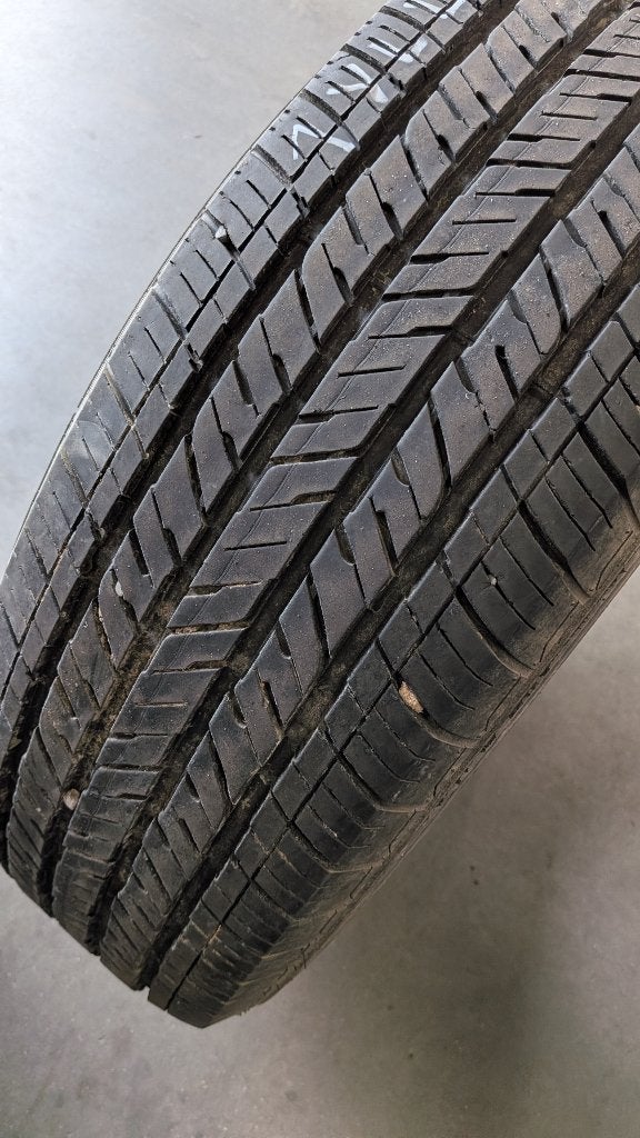 4 pneus Bridgestone Dueler 245 75 17, Autos : Pièces & Accessoires, Pneus & Jantes, 245 mm, Pneus été, Enlèvement, Utilisé