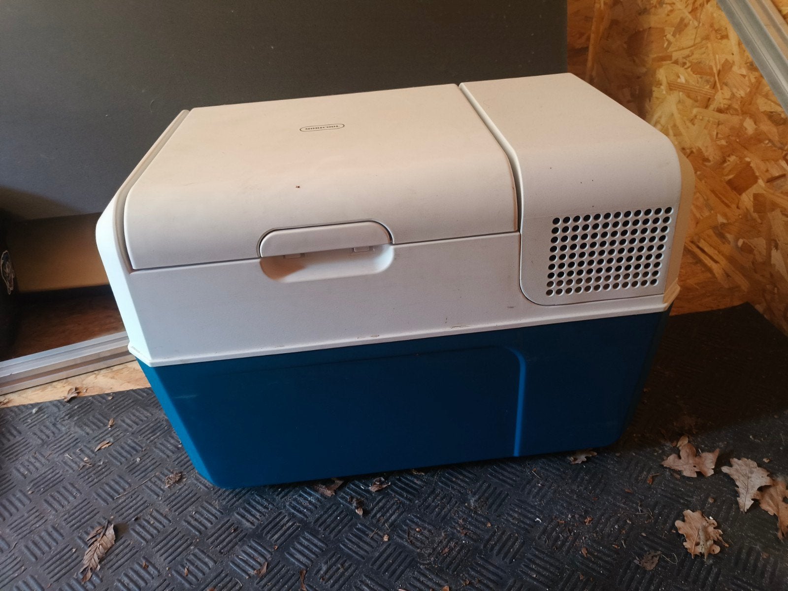 Mobicool MCF32, Ophalen