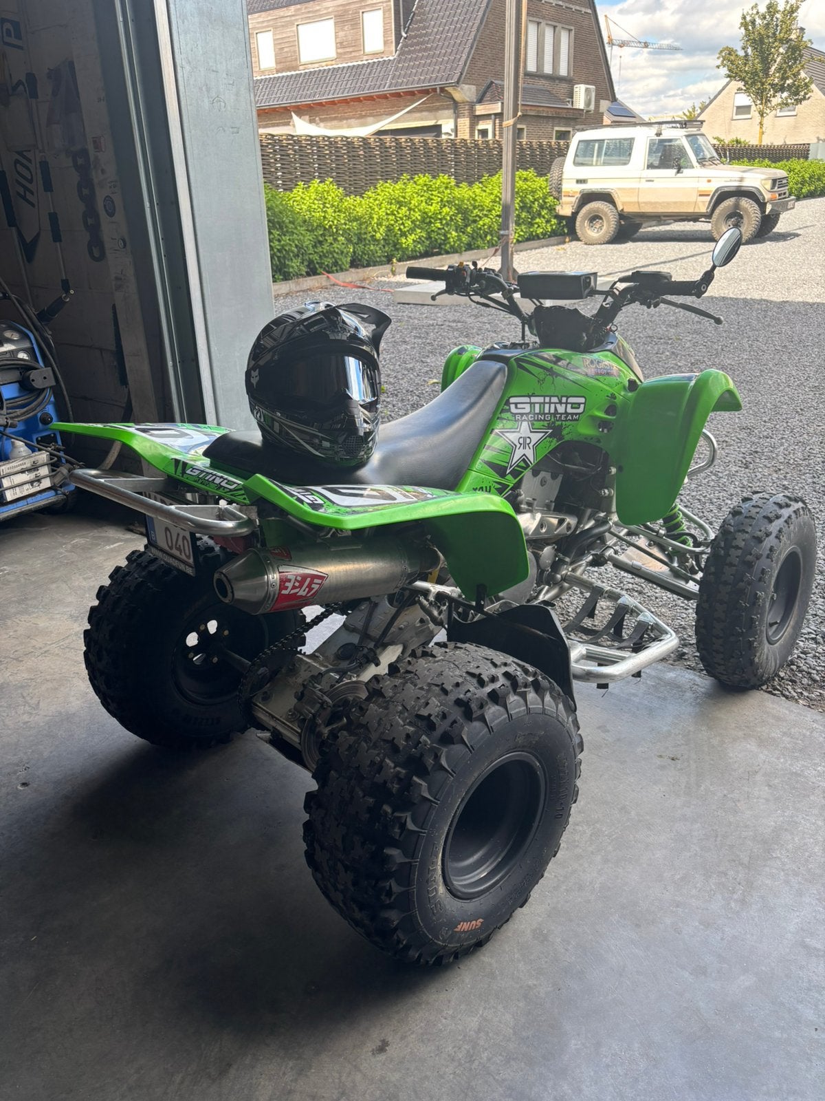 Quad suzuki ltz