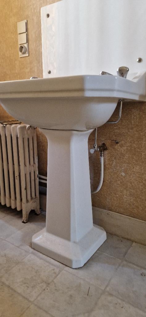 Lavabo d'époque en porcelaine avec pieds, Enlèvement, Utilisé, Lavabo