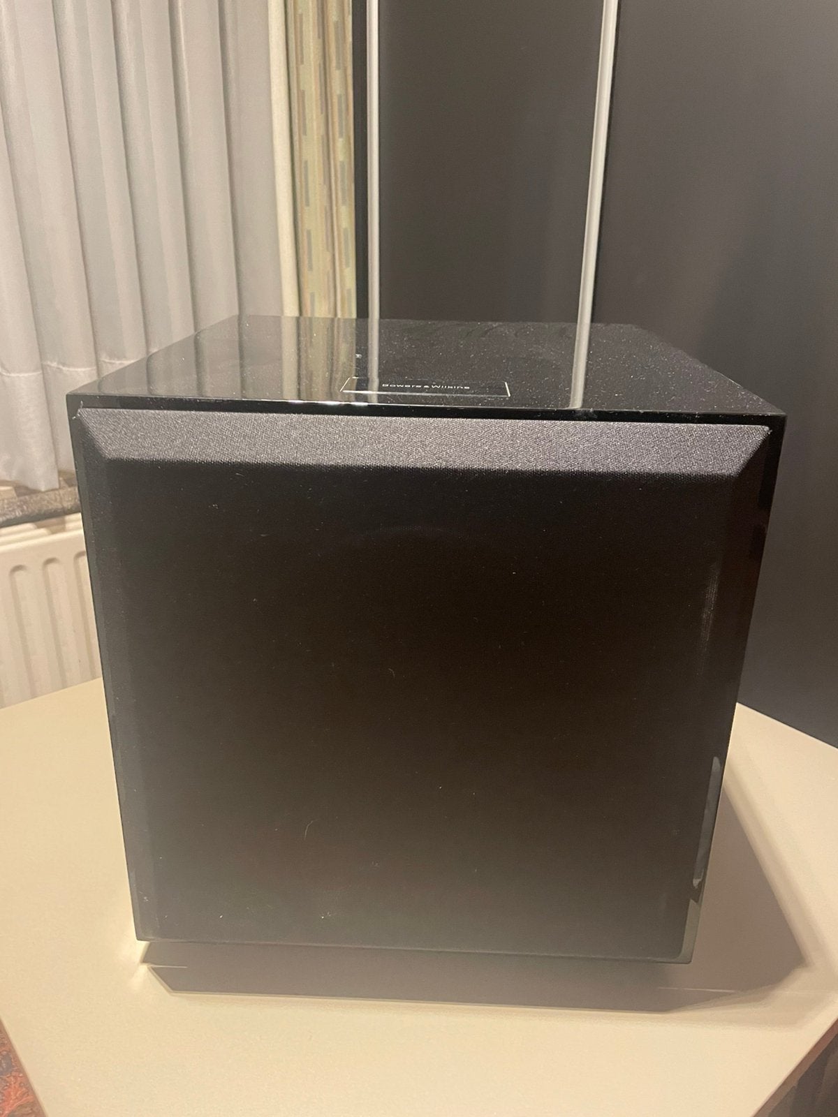 Subwoofer B&W DB4S, Audio, Tv en Foto, Subwoofer, Zo goed als nieuw, Bowers & Wilkins (B&W), Ophalen