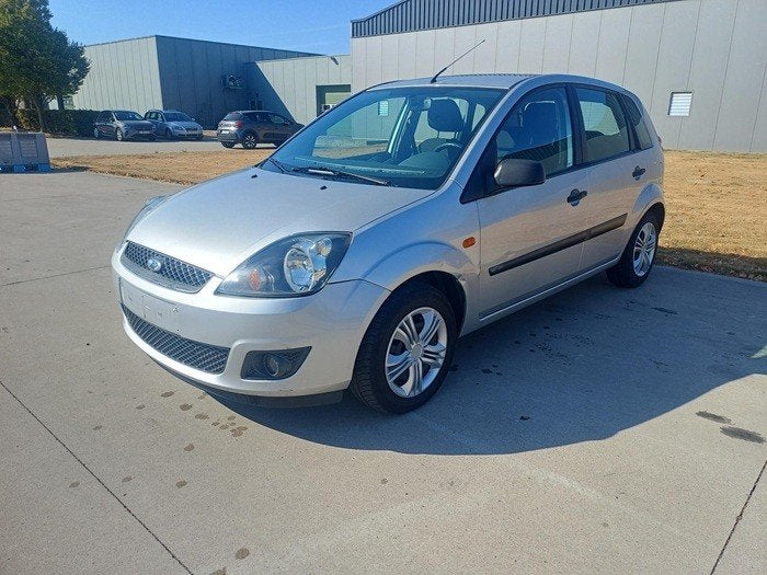 Ford Fiesta 1.4TD déjà approuvée pour la vente+carpass, Autos, Achat, 50 kW, Verrouillage central, Boîte manuelle