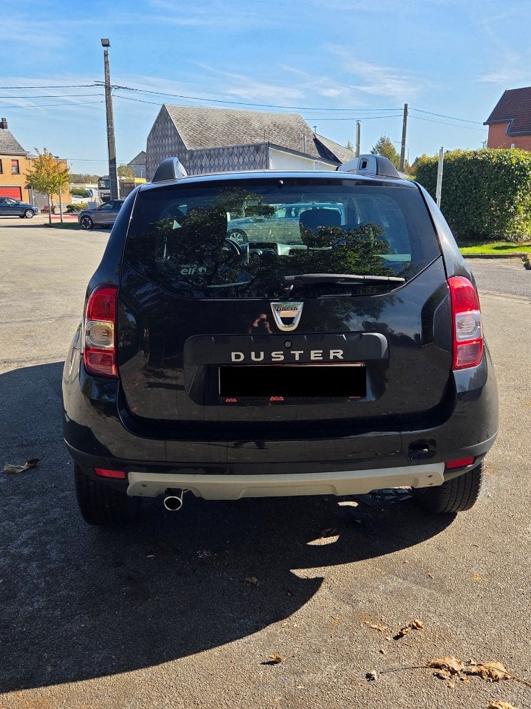 Dacia Duster 1.6i 4x2 Laureate, Autos, Euro 6, Duster, Noir, 5 portes