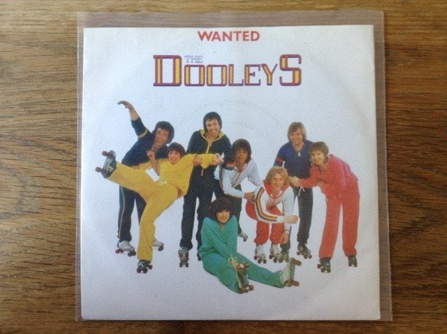 single the dooleys, CD & DVD, Vinyles Singles, Pop, Housse de protection extérieure, Pochette photo, Pressage original, 7 inch