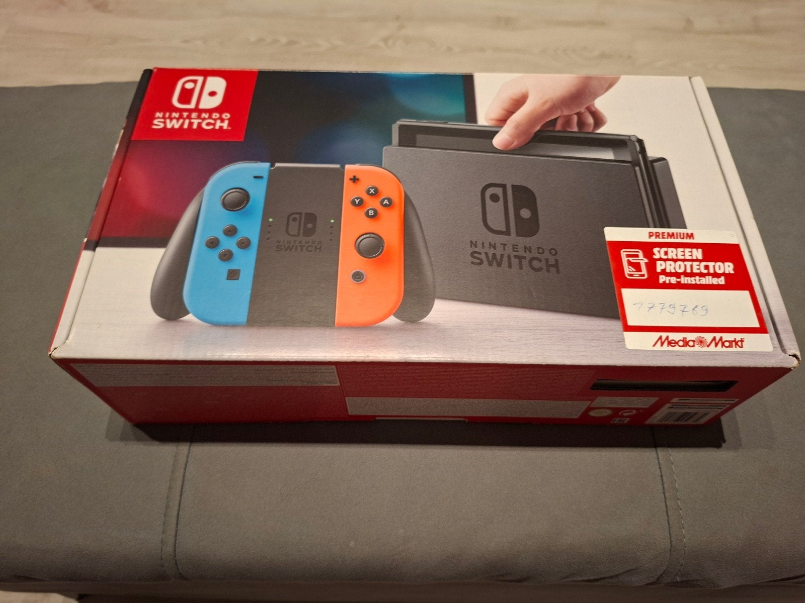 Nintendo Switch V1 2018 avec protection d'écran et 128gb, Enlèvement ou Envoi, Comme neuf, Avec 2 manettes, Switch Original